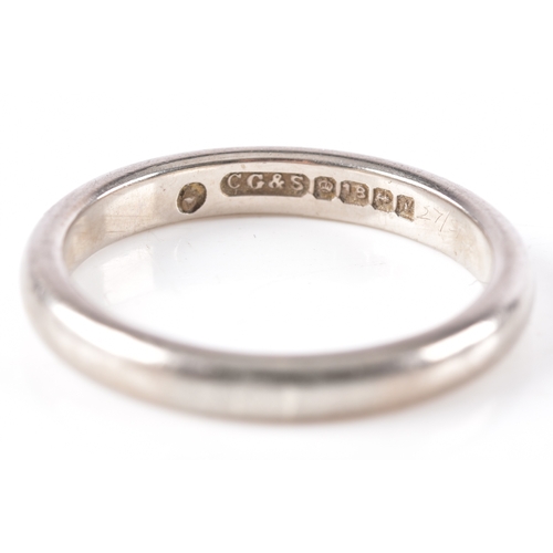 18 - An 18ct white gold D-shape wedding band, hallmarked for Birmingham 1987 by Charles Green & Son L... 