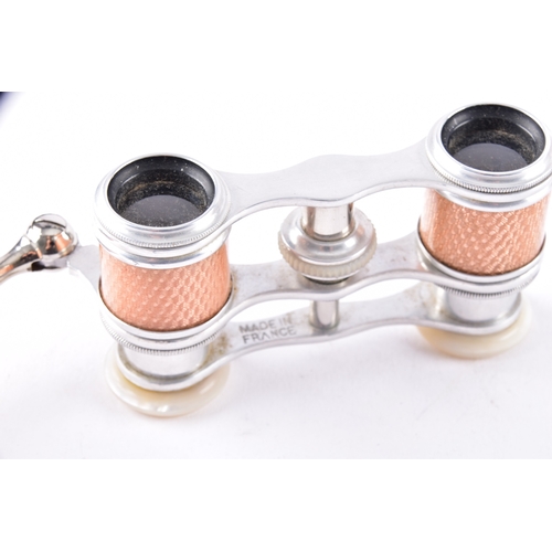 177 - A vintage collection of silver bridge pencils, featuring engine turned decoration to the barrels,mea... 