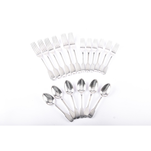 192 - A set of six William IV silver dessert forks, six dinner forks, together with a set of six silver sp... 