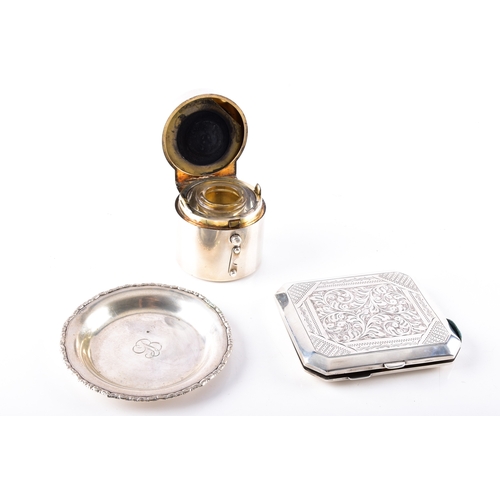 198 - A small group of silver, including a Victorian silver inkwell, hallmarked for London 1898 by Sampson... 