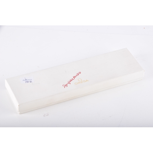 120 - Omega De Ville Vasarely vintage 18ct yellow gold watch, the brushed champagne dial with Roman and ba... 