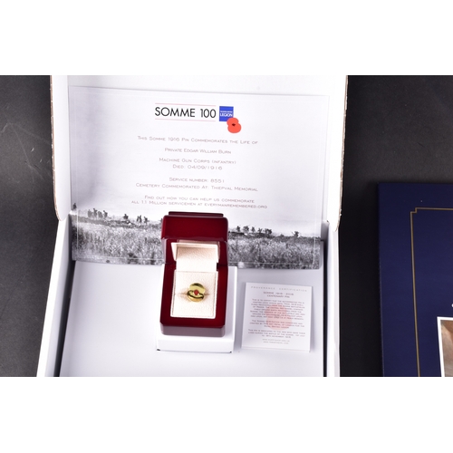 113 - A mixed collection of modern commemorative issues, including a cased Magna Carta 800th Anniversary s... 