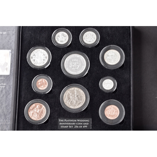 118 - A collection of commemorative coins including Queen Elizabeth II 2015 silver proof coin, a 1977 silv... 