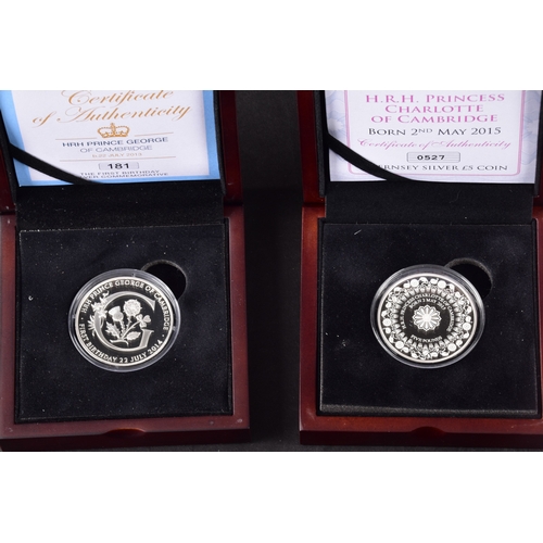 118 - A collection of commemorative coins including Queen Elizabeth II 2015 silver proof coin, a 1977 silv... 