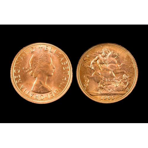 90 - An Elizabeth II 1965 Gold Full Sovereign, in presentation case.