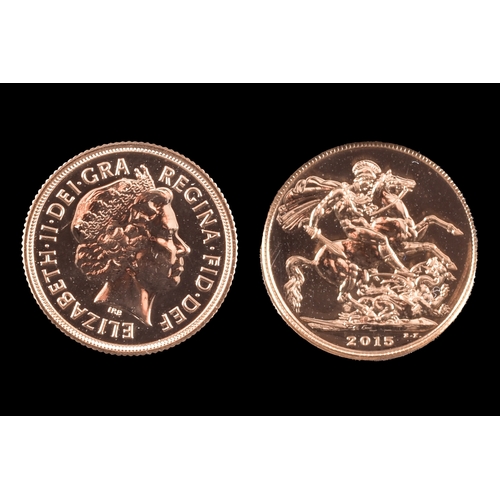 91 - An Elizabeth II 2015 full gold sovereign, in presentation case.