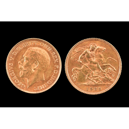 92 - A George V 1925 22ct gold half sovereign.