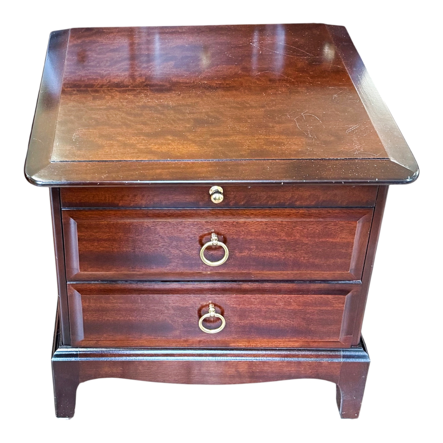 STAG CHEST OF DRAWERS PLUS BEDSIDE LOCKER, H:28