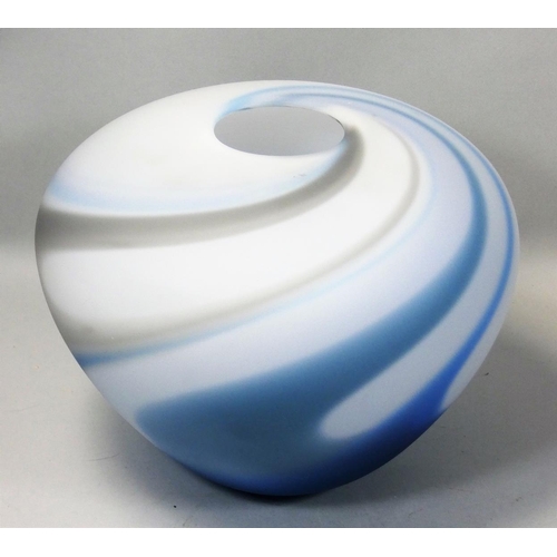 116 - Deborah Fladgate (b.1957), a globular glass vase with light blue swirl design, scratched signature t... 