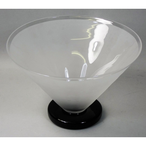 159 - Simon Moore (b.1959), a large opaque glass bowl of tapered circular form, on a black pedestal base, ... 