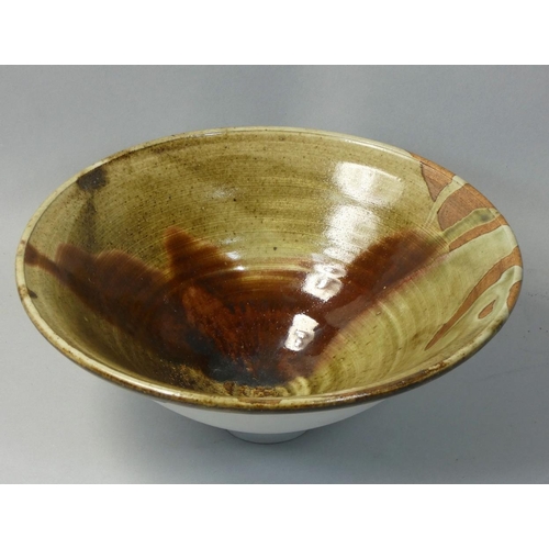 64 - Charles Bound (b.1939), a large abstract pattern stoneware bowl, impressed mark, diameter 22cm.