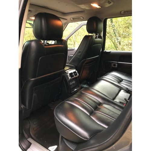 1009 - 2007 Range Rover 3.6 TDV8 Vogue, 3628cc. Registration number DK57 FYX. Chassis number SALLMAM237a260... 