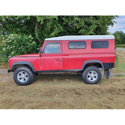 1010 - 1995 Land Rover Defender 110, 300 TDi, 2500cc. Registration number M305 FWR. Chassis number SALLDHAF... 