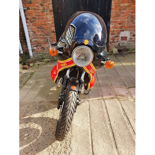 1047 - 1976 Suzuki GT 750A, Dunstall replica, 750 cc. Registration number MNA 93P. Frame number GT750 66334... 