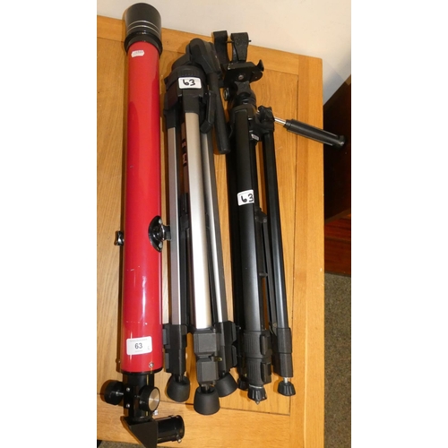 63 - A Tasco telescope and two tripods (3).