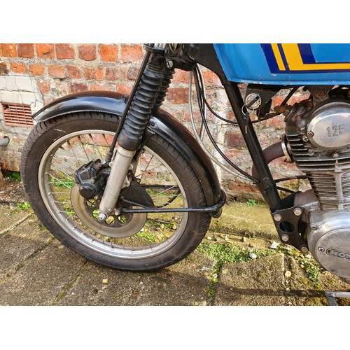 1030 - 1977 Honda CB125J, 124 cc. Registration number UDC 612S. Frame number CB125J 1031567. Engine number ... 