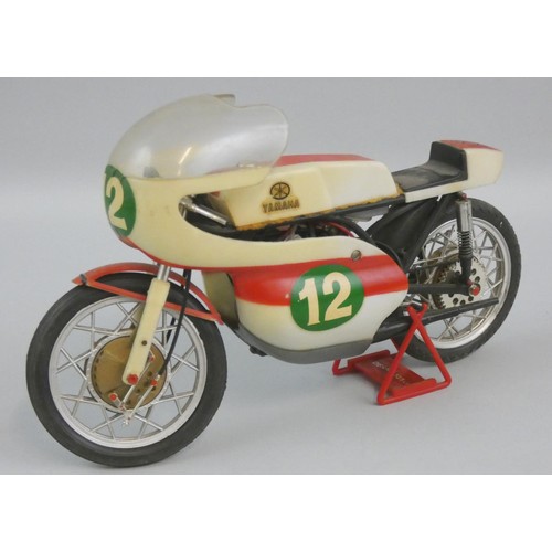 58 - Minichamps scale 1;12 die cast motorcycle; Ducati Monster, four built models and two others (7).