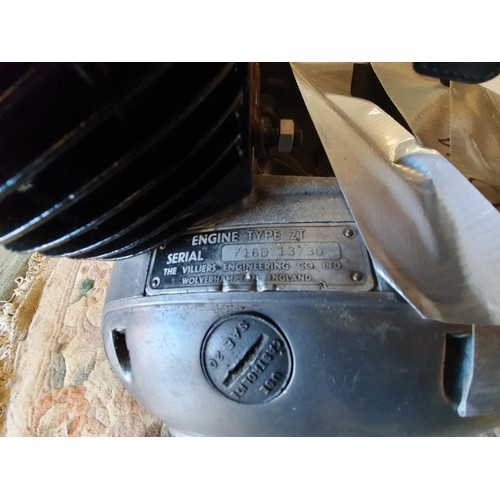 92 - A Villiers Type 2T 250 cc engine, serial number 718D 13730, buyers should satisfy themselves as to t... 