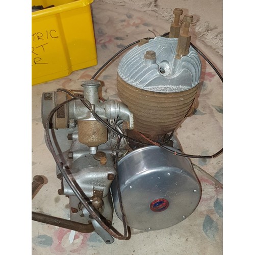 95 - A Villiers Bond Microcar engine, serial number 951/31 2500, buyers should satisfy themselves as to t... 