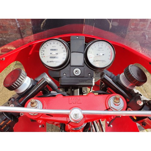 1048 - 1988 GV Ducati Classic Mike Hailwood Replica, 973 cc, Limited Edition 18/25. 8 push km only. Registr... 