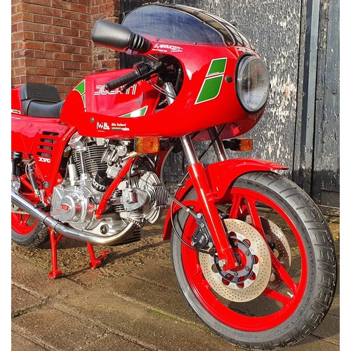 1048 - 1988 GV Ducati Classic Mike Hailwood Replica, 973 cc, Limited Edition 18/25. 8 push km only. Registr... 