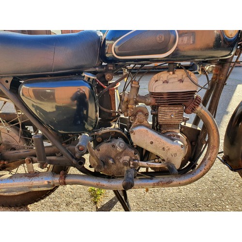 1058 - 1959 Ariel VB, 598 cc. Registration number SFO 860 (non transferable). Frame number CAPR 13700. Engi... 