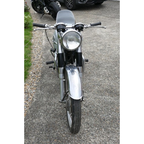 1059 - 1963 Norton Dominator 650SS, 650 cc. Registration number 926 BRV. Frame number 18 - 102157. Engine n... 