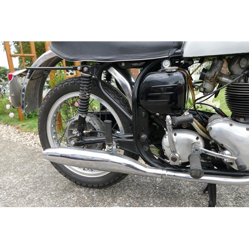 1059 - 1963 Norton Dominator 650SS, 650 cc. Registration number 926 BRV. Frame number 18 - 102157. Engine n... 