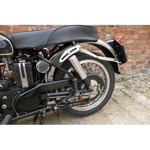 1060 - 1961 Velocette Viper, 350 cc. Registration number 2572 WY. Frame number RS 16569. Engine number VR 3... 