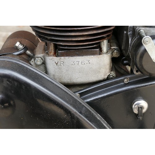 1060 - 1961 Velocette Viper, 350 cc. Registration number 2572 WY. Frame number RS 16569. Engine number VR 3... 