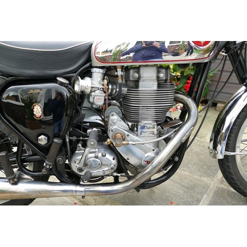 1065 - 1959 BSA Gold Star, Clubmans Trim, 500 cc. Registration number 322 KPD (non transferrable). Frame nu... 