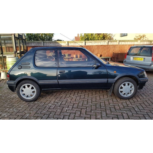 1008 - 1992 Peugeot 205 Gentry, 1900 cc. Registration number K184 NAG. Chassis number VF320CDF424876790. En... 