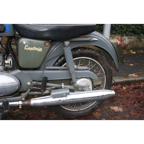 1047 - 1958 James Captain 197 cc. Registration number WVS 702 (non- transferable). Frame number AK7-313. En... 