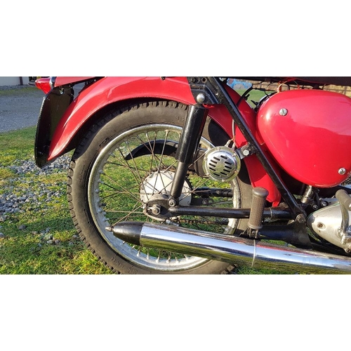 1053 - 1967 BSA Bantam Supreme, 175 cc. Registration number KTL 286E (non- transferable). Frame number D10 ... 