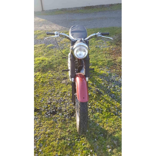 1054 - 1970 BSA Bantam, 175 cc. Registration number HGU 743J. Frame number ND06478 B175. Engine number GD7 ... 