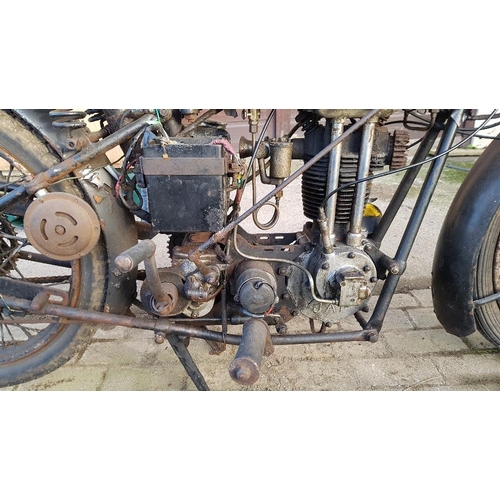 1055 - 1934 OK Supreme Flying Cloud, 249 cc. Registration number VN 6100. Frame number 19273. Engine number... 