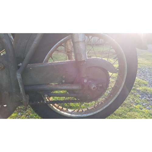 1073 - c. 1957 Norton International, Model 30, Project, 490 cc. Registration number not registered. Frame n... 