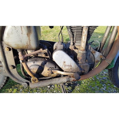 1073 - c. 1957 Norton International, Model 30, Project, 490 cc. Registration number not registered. Frame n... 