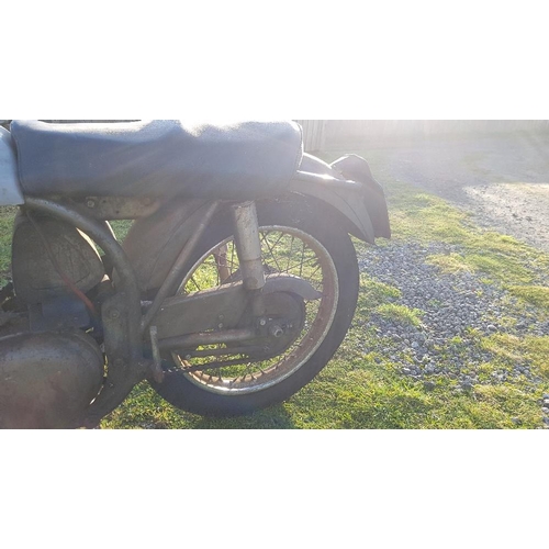 1073 - c. 1957 Norton International, Model 30, Project, 490 cc. Registration number not registered. Frame n... 