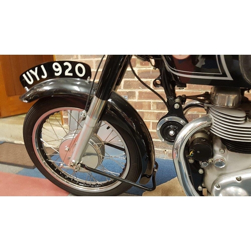 1081 - 1955 Matchless G9, 498 cc. Registration number UYJ 920. Frame number A34382. Engine number 55 G9 272... 