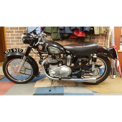 1081 - 1955 Matchless G9, 498 cc. Registration number UYJ 920. Frame number A34382. Engine number 55 G9 272... 