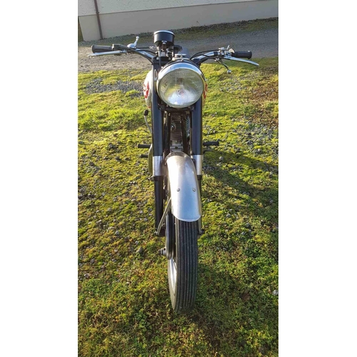 1083 - 1953 BSA Gold Star, 347 cc. Registration number BSJ 237 (non-transferable). Frame number BB32 2480. ... 