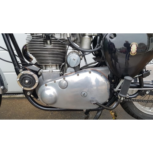 1084 - 1960 BSA Gold Star, Clubman Trim, 500 cc. Registration number 152 MTD. Frame number CB32 9423. Engin... 