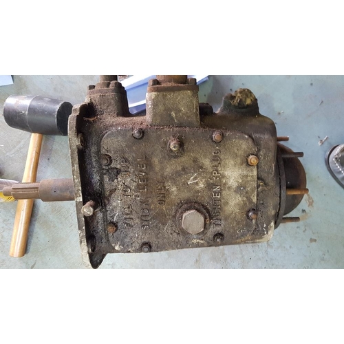 115 - A Citroen 2CV engine, stamped AM 114 98 and two gearboxes, unknown condition (3).