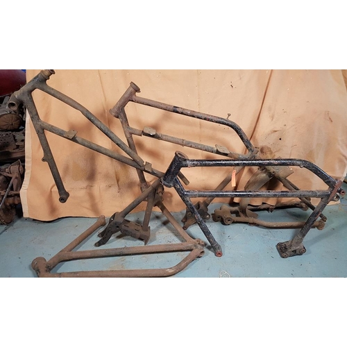 200 - c.1912/13 Rover frame, number S33475 and three other frames.