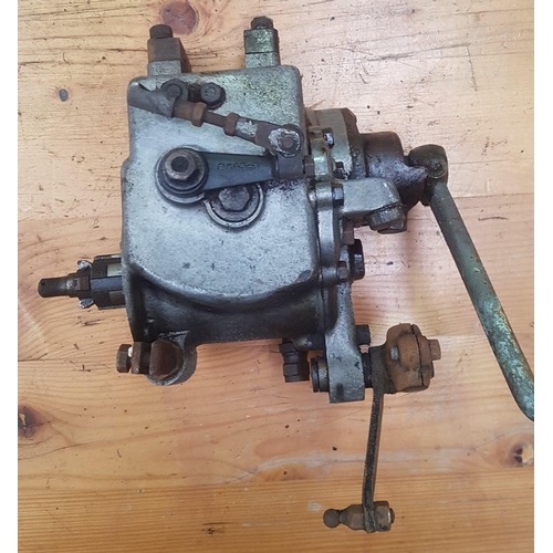 322 - A believed Velocette gearbox, 4 - 1386.