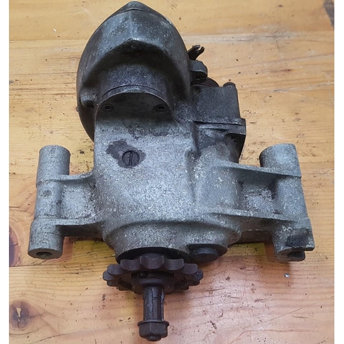 338 - A Royal Enfield gearbox, buyers should check how complete this lot is.