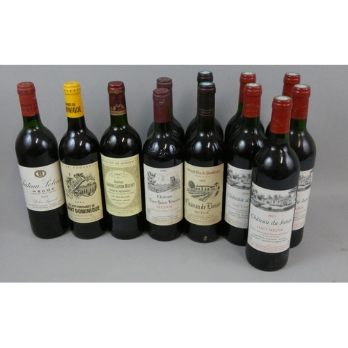 221 - Mixed red case of twelve bottles, Chat. du Junta, Haut - Medoc, 1993 x 5, Chat. Saint - Vincent, 198... 