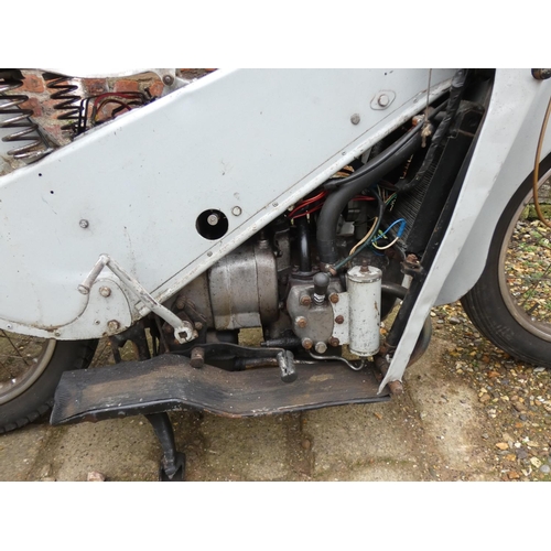 1041 - 1966 Velocette LE, 192 cc. Registration number TAR 27D. Frame number 8138/34. Engine number 8138/3. ... 