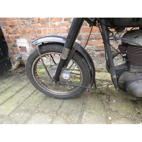 1042 - 1959 Ariel VB, 598 cc. Registration number SFO 860 (non transferable). Frame number CAPR 13700. Engi... 